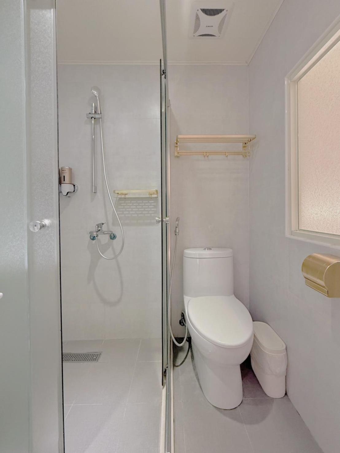 At Home Hotel Nanshi Taipei Exterior photo